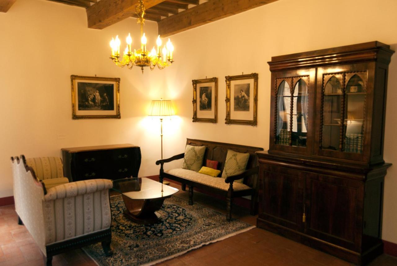 Palazzo Benucci Bed & Breakfast San Gimignano Exterior photo